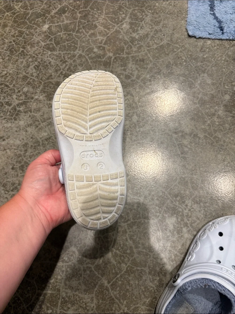 CROCS Kids White Fleece-Lined Clogs